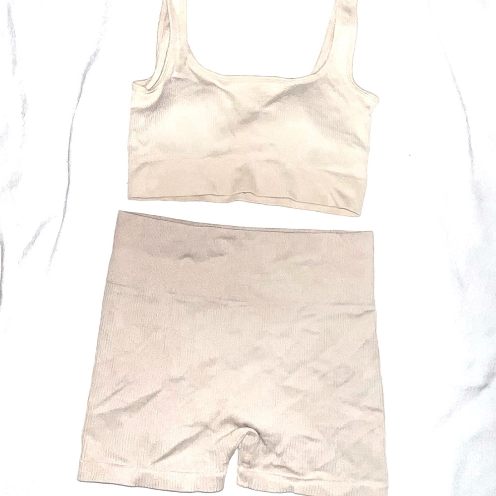 matching workout set